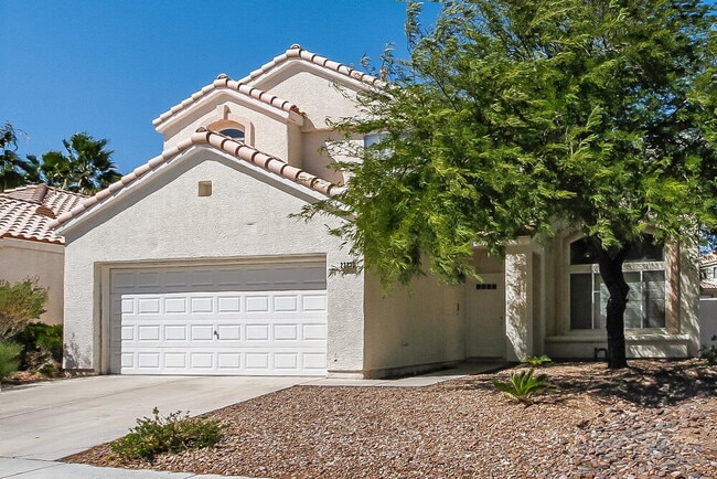2333 Satellite Beach Dr in Las Vegas, NV - Building Photo - Building Photo