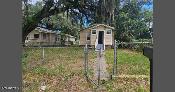 property at 365 Broward St