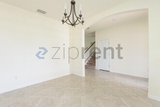 17006 Blue Rdg Pl in Bradenton, FL - Foto de edificio - Building Photo