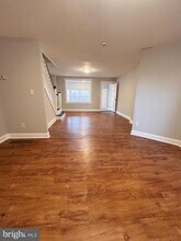 2512 S 66th St in Philadelphia, PA - Foto de edificio - Building Photo