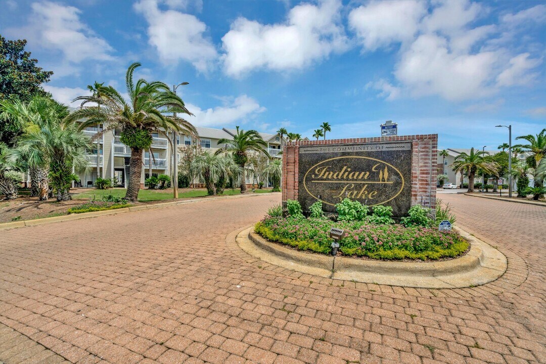 4030 Dancing Cloud Ct in Destin, FL - Building Photo