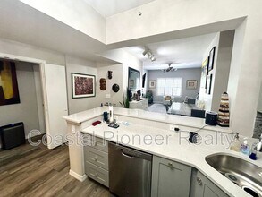 200 4th Ave S in St. Petersburg, FL - Building Photo - Building Photo