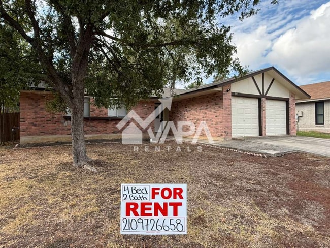 311 Kingsman St in Converse, TX - Building Photo - Building Photo