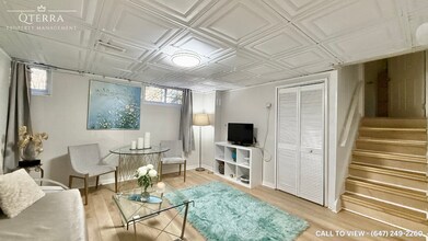 21 Lockmere Terr in Toronto, ON - Building Photo - Building Photo