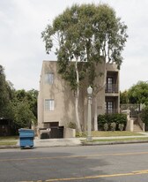 4175 Tujunga Ave in Studio City, CA - Foto de edificio - Building Photo