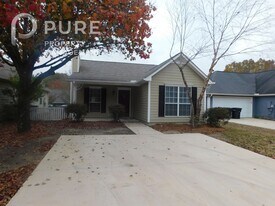 1011 Wyndham Ln in Helena, AL - Building Photo