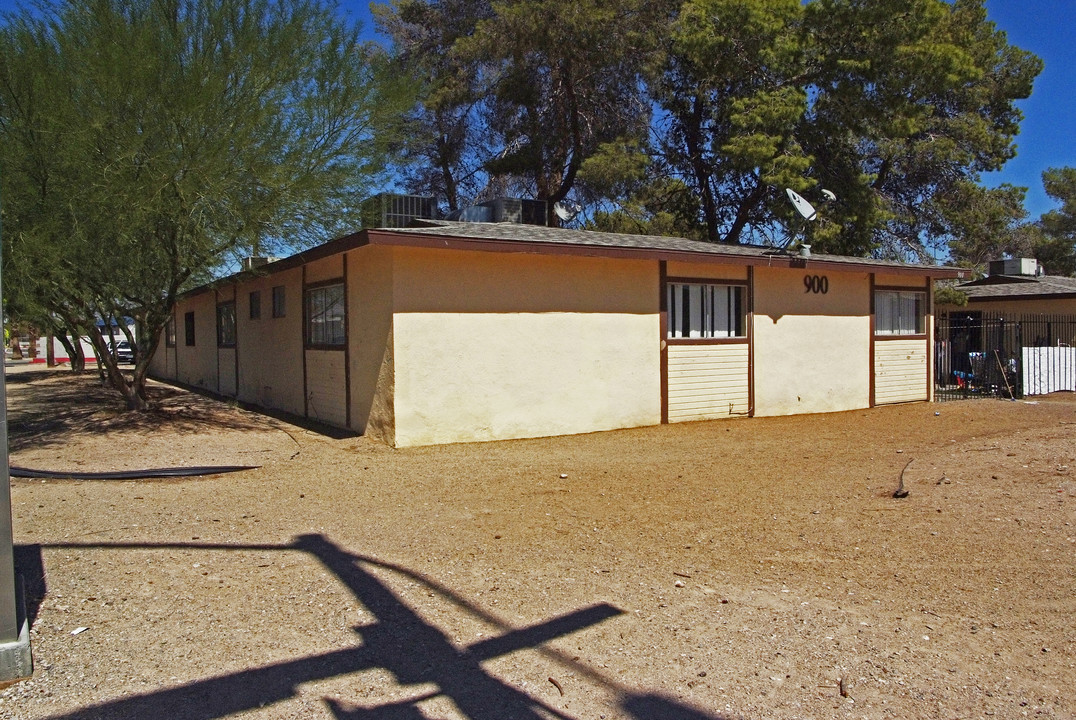 La Esperanza Apartments in North Las Vegas, NV - Building Photo