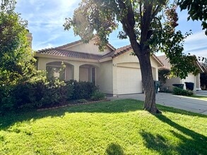 1218 Arbor Dr in Roseville, CA - Building Photo - Building Photo
