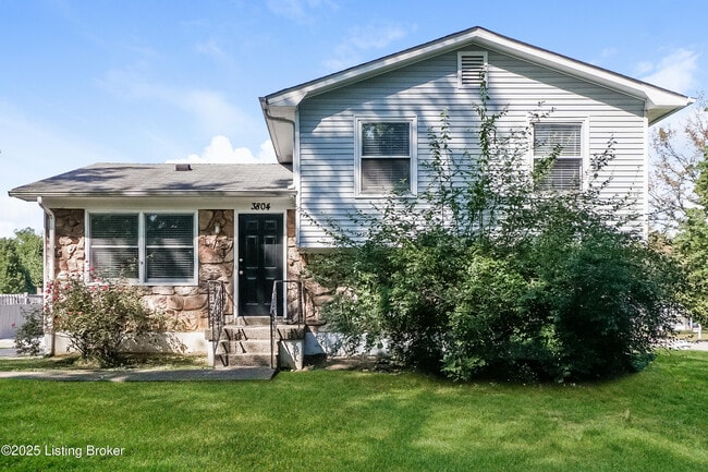 property at 3804 Breckenridge Ln