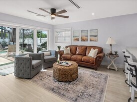 692 106th Ave N, Unit SI ID1387168P in Naples, FL - Building Photo