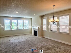 15079 NW Rossetta St in Portland, OR - Building Photo - Building Photo
