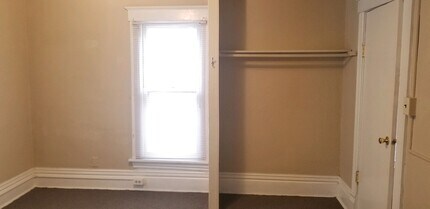 2515 Olive St in Cedar Falls, IA - Building Photo - Building Photo