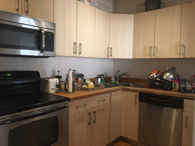 860 Huntington Ave, Unit 1 in Boston, MA - Building Photo - Building Photo