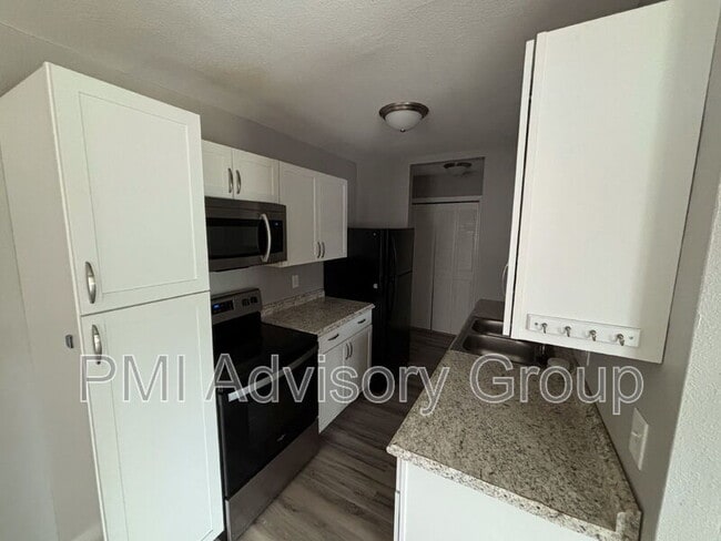 property at 3101 SW Macvicar Ave