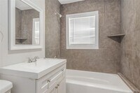 1401 Collier St - 14