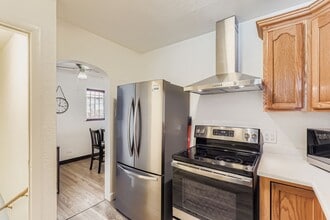 3540 Newport St in Denver, CO - Foto de edificio - Building Photo