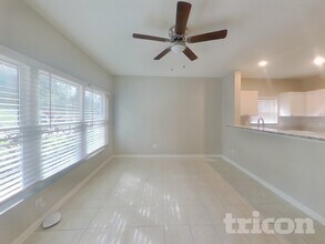 15108 Deer Meadow Dr in Lutz, FL - Building Photo - Building Photo