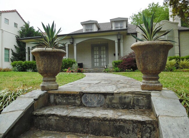 3609 Park Hill Dr in Fort Worth, TX - Building Photo - Building Photo