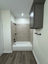 134 Ellis Ln in West Columbia, TX - Building Photo - Building Photo