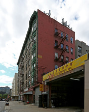 192 Mott St in New York, NY - Building Photo - Building Photo