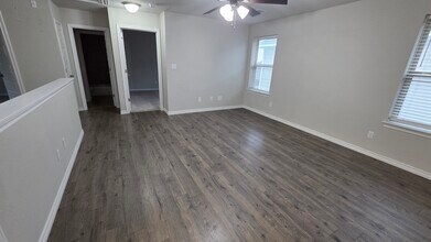 232 Syrah Ct in Leander, TX - Foto de edificio - Building Photo