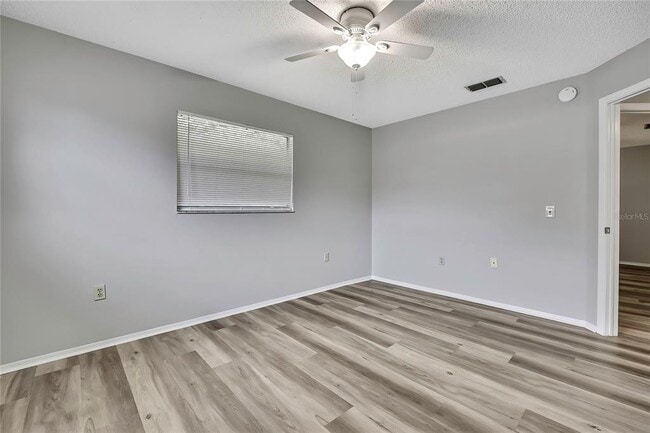 2453 Keeport Dr in Spring Hill, FL - Building Photo - Building Photo