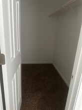54 N Randy Ave in Clovis, CA - Building Photo - Building Photo