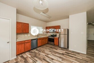 6127 Settlers Lake Cir E in Katy, TX - Building Photo - Building Photo