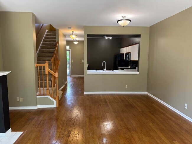 1457 Walnut Hill Ave in St. Charles, IL - Building Photo - Building Photo