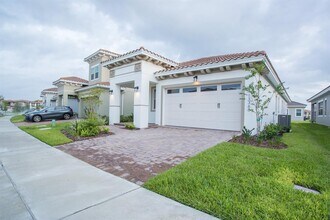 13360 Bromborough Dr in Orlando, FL - Building Photo - Building Photo