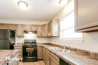 2913 Briarchase Ct in Indianapolis, IN - Building Photo - Building Photo