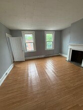 120 Jefferson St, Unit 3 in Troy, NY - Building Photo - Building Photo