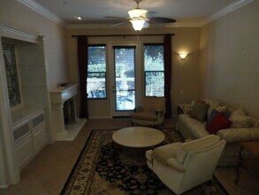 23730 Forest View Ct in Santa Clarita, CA - Building Photo - Building Photo