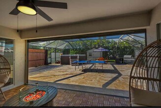 1190 SW 57th St in Cape Coral, FL - Building Photo - Building Photo