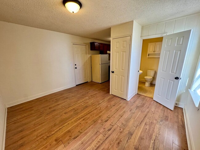 114 E Rogers St in El Reno, OK - Building Photo - Building Photo