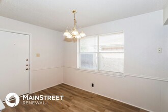 1826 El Paso St in Lewisville, TX - Building Photo - Building Photo