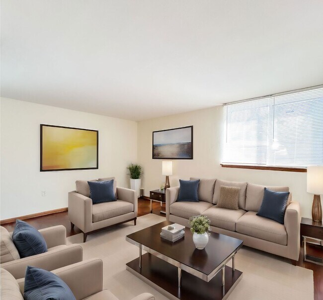 3609 Grand Ave S in Minneapolis, MN - Building Photo - Interior Photo