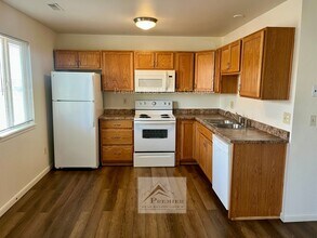 1015 Western Dr in Colorado Springs, CO - Building Photo - Building Photo