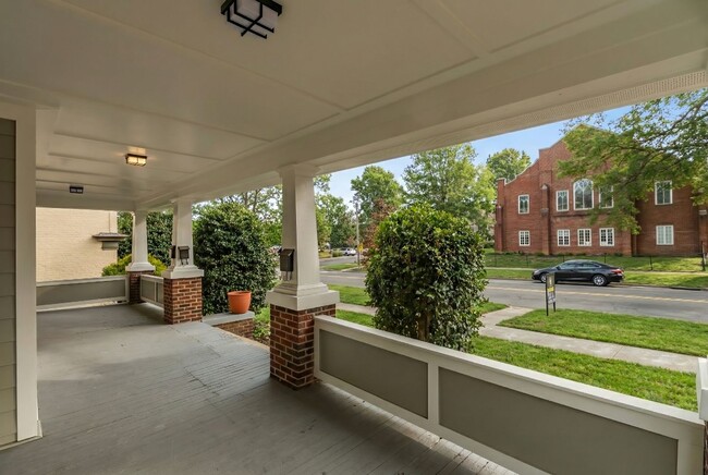 918 W Trinity Ave in Durham, NC - Building Photo - Building Photo