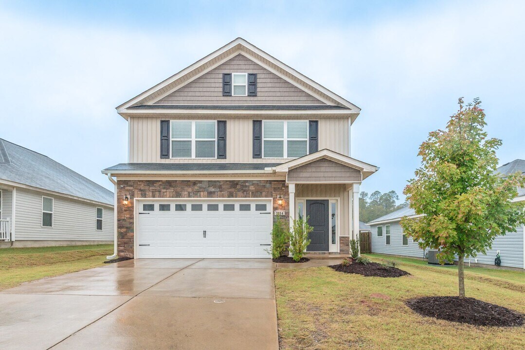 2054 Boyer Pl in Aiken, SC - Building Photo