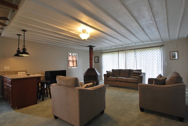 property at 216 Zandale Dr