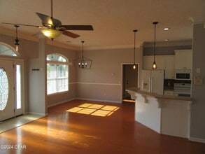 918 Amber Way in Panama City, FL - Building Photo - Building Photo