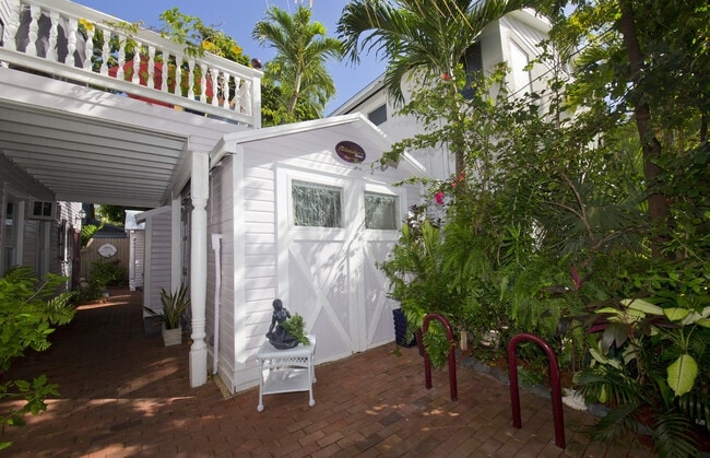 property at 327 Margaret St