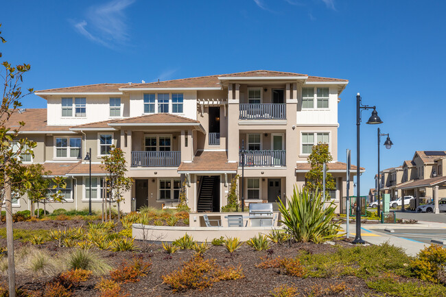 Skyline College Faculty & Staff Housing in San Bruno, CA - Building Photo - Building Photo