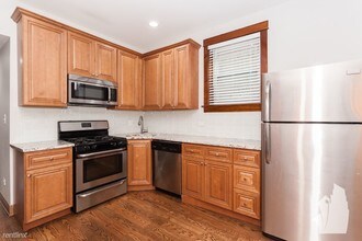 1429 W Superior St in Chicago, IL - Building Photo - Building Photo