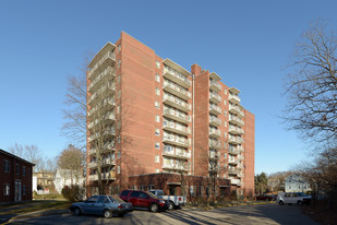 Swayer Towers Apartments