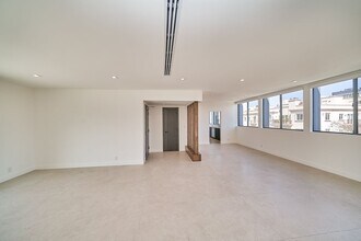 145 S Maple Dr in Beverly Hills, CA - Building Photo - Building Photo