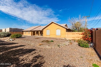 8812 W Pinnacle Peak Rd in Peoria, AZ - Building Photo - Building Photo