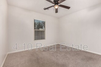142 W Impala Dr in Casa Grande, AZ - Building Photo - Building Photo