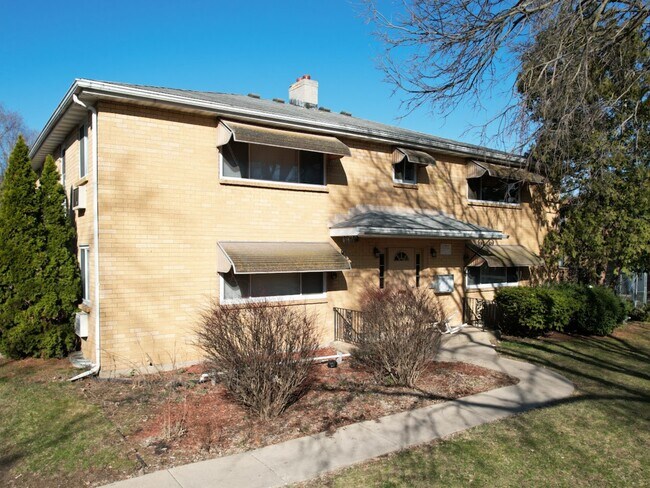 2414 Brentwood Pky, Unit #A